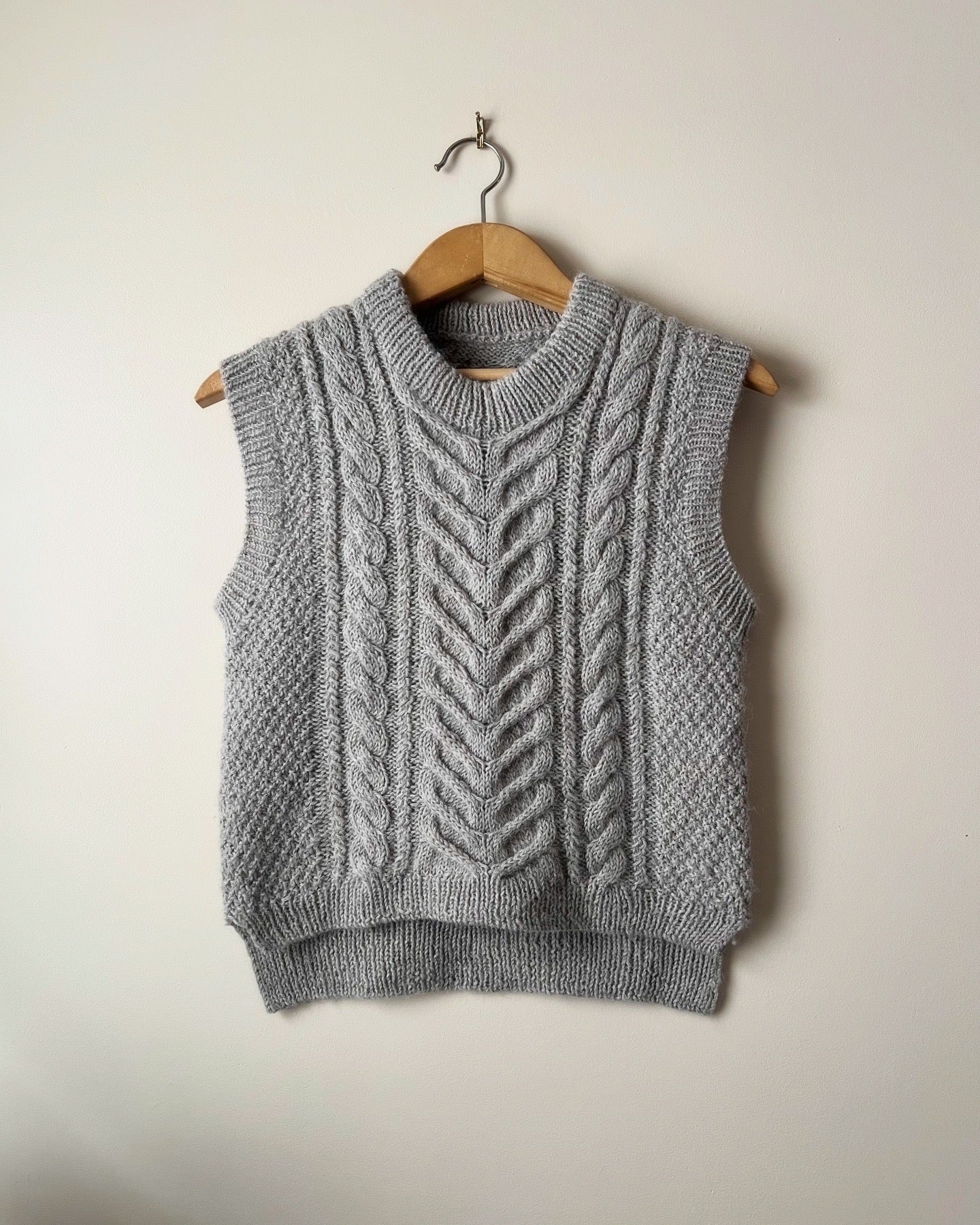 Allani Slipover - PDF Knitting Pattern