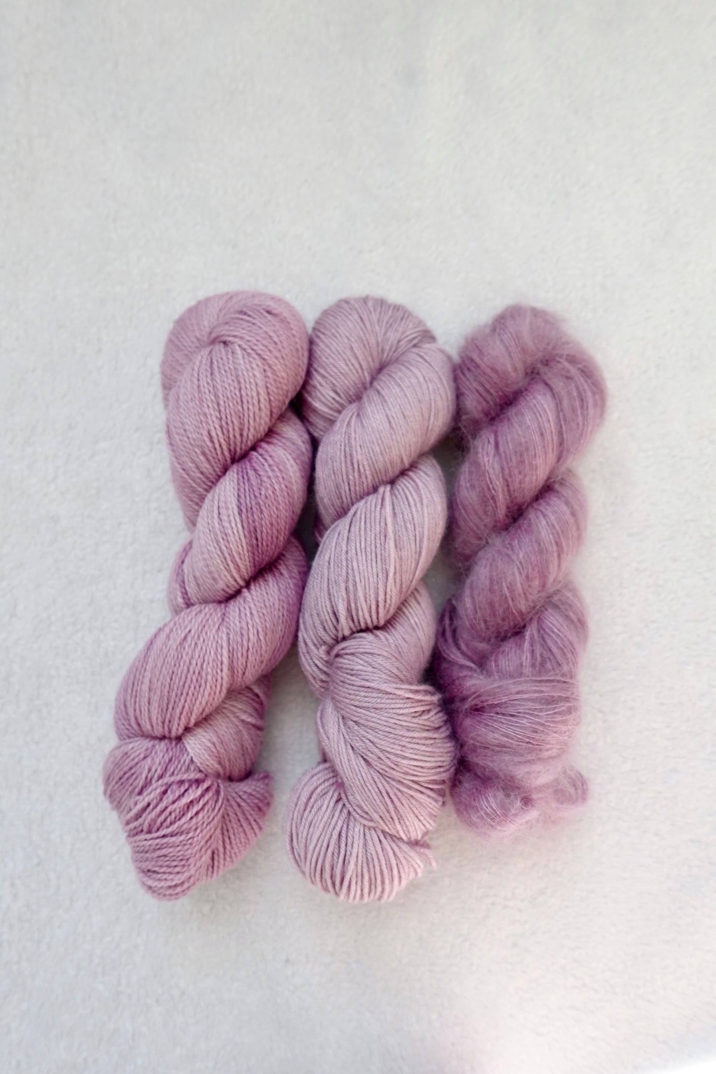 Nymphéa - Lotus Oasis Hand Dyed Yarn