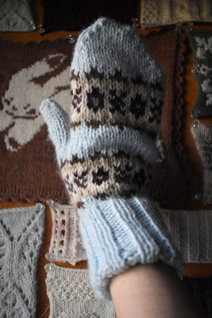 Brigid Mittens - PDF Knitting Pattern